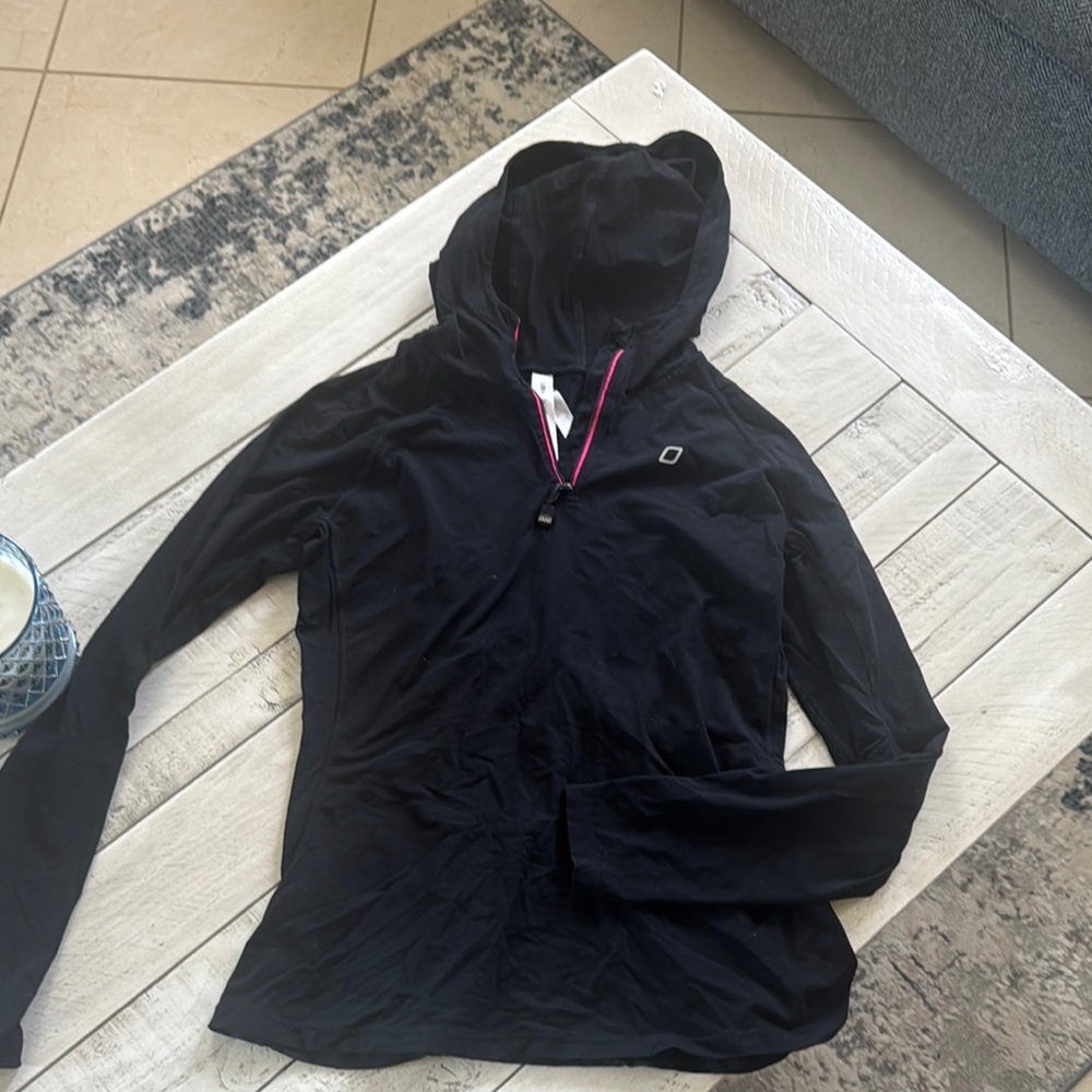 Lorna Jane Black Hooded Pullover with Zipper